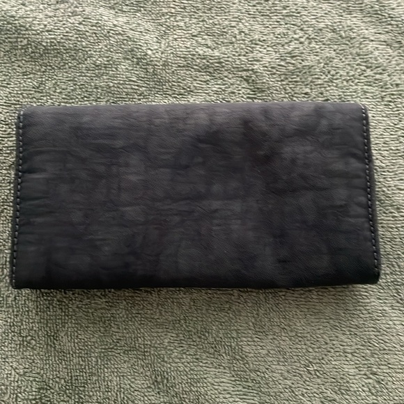 Kipling Dark Green Wallet EUC - Picture 2 of 6